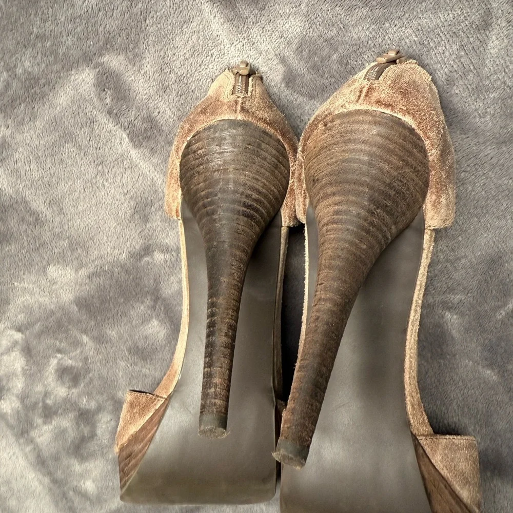 Vintage Fergie 90s Club Stiletto Platform Heels with Box Size 9.5